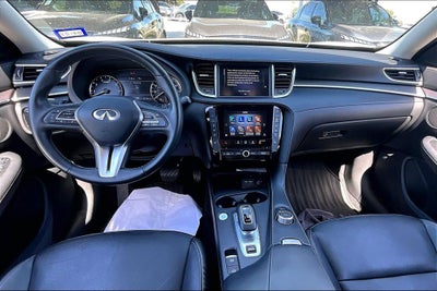 2023 INFINITI QX50 LUXE