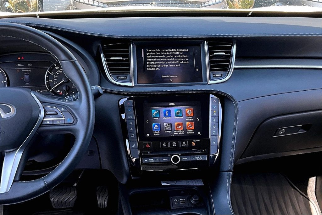2023 INFINITI QX50 LUXE