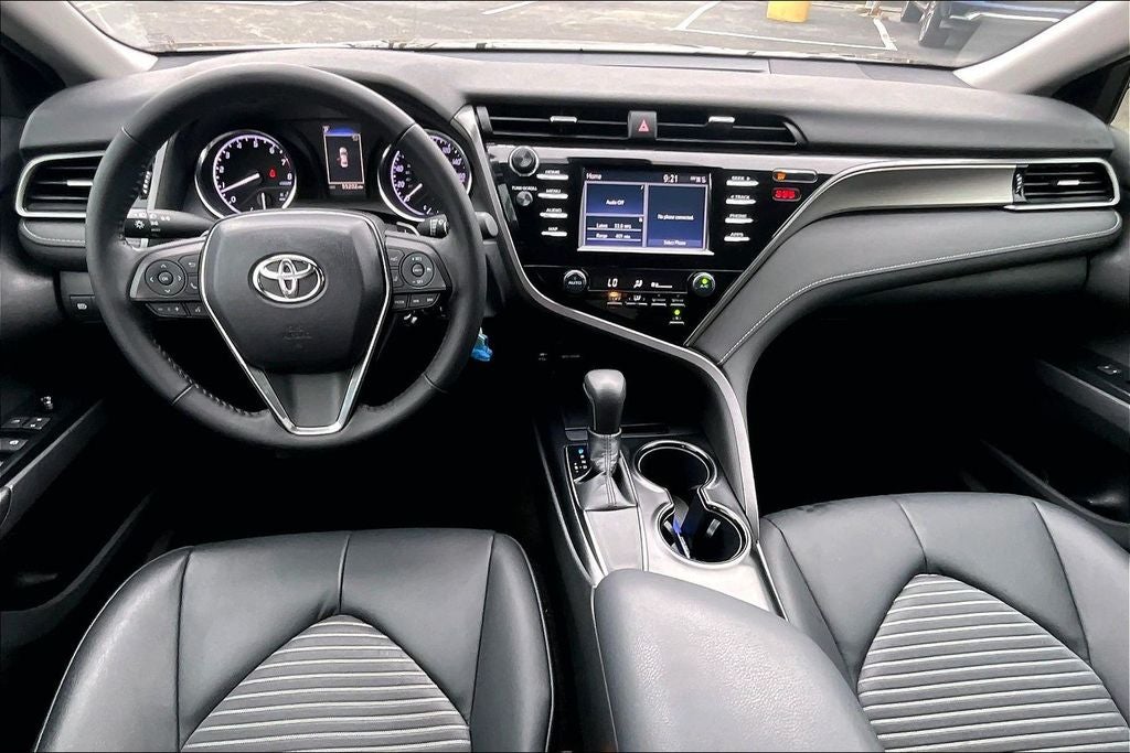2019 Toyota Camry SE