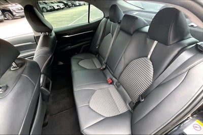 2019 Toyota Camry SE