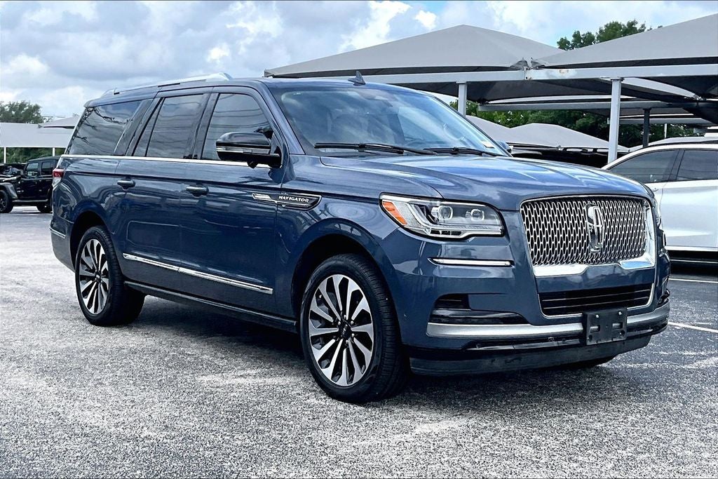2023 Lincoln Navigator L Reserve