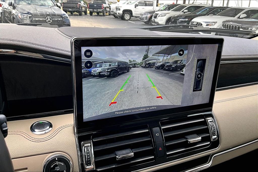 2023 Lincoln Navigator L Reserve