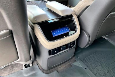 2023 Lincoln Navigator L Reserve