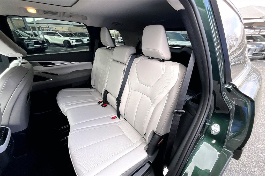 2026 INFINITI QX60 LUXE