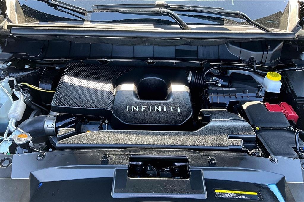 2025 INFINITI QX60 LUXE