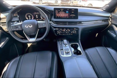 2025 INFINITI QX60 LUXE