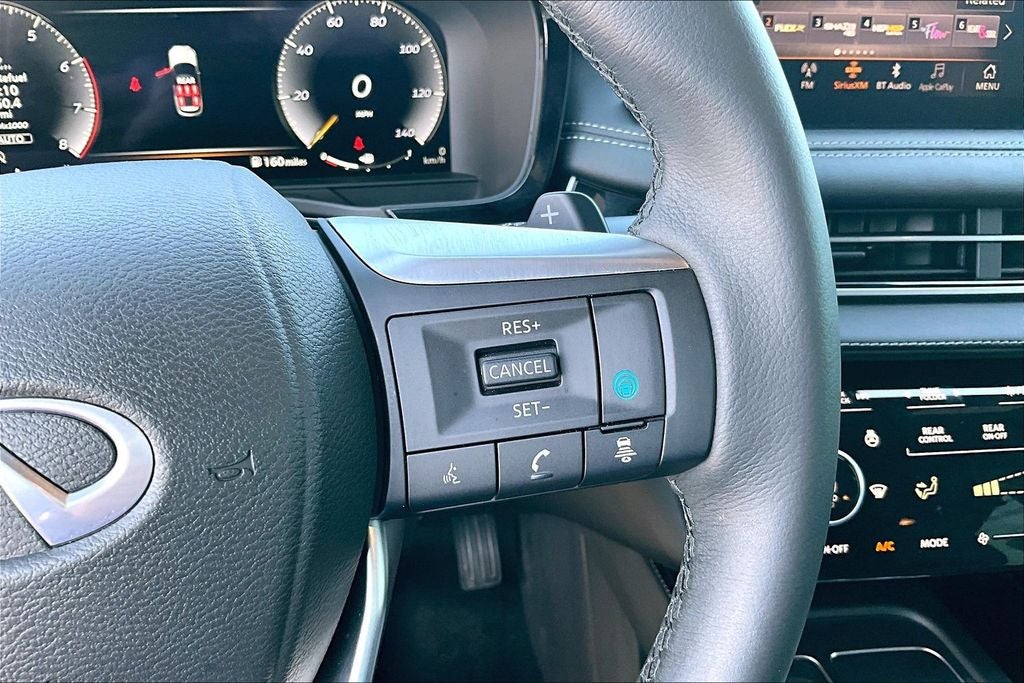 2025 INFINITI QX60 LUXE