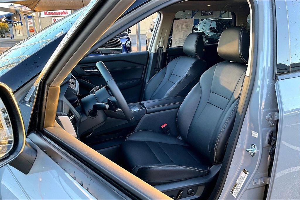 2024 Nissan Rogue SL