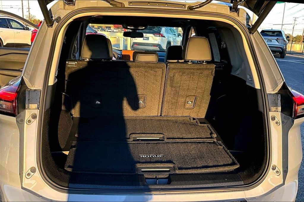 2024 Nissan Rogue SL