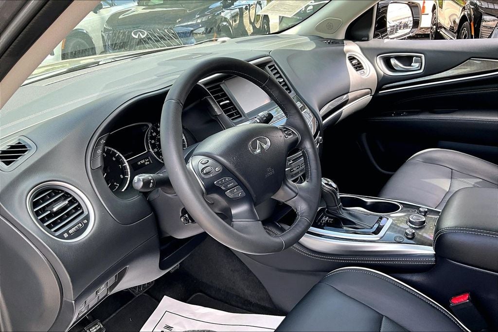 2019 INFINITI QX60 LUXE