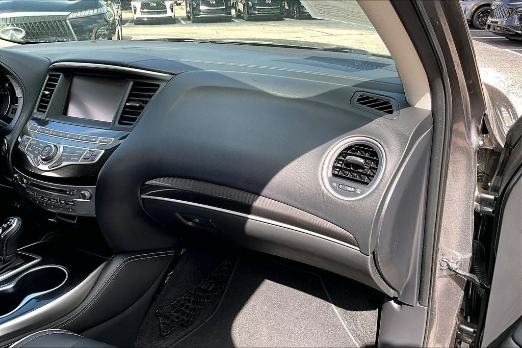 2019 INFINITI QX60 LUXE