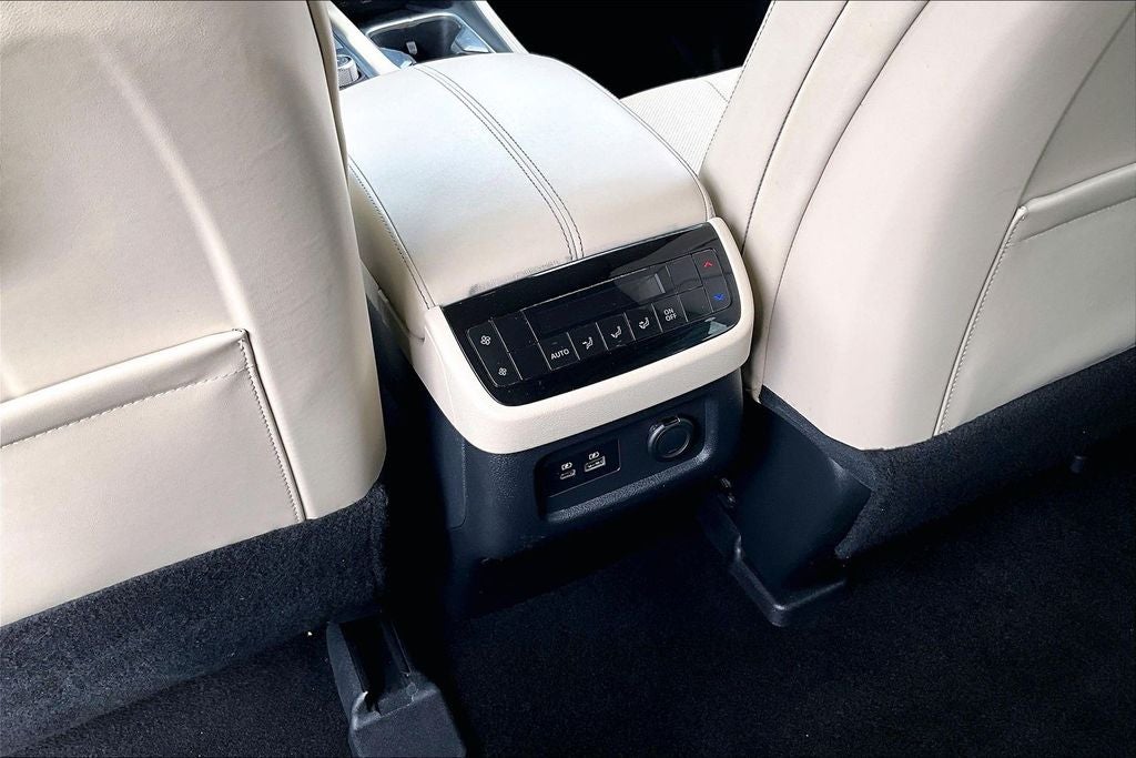 2023 INFINITI QX60 PURE