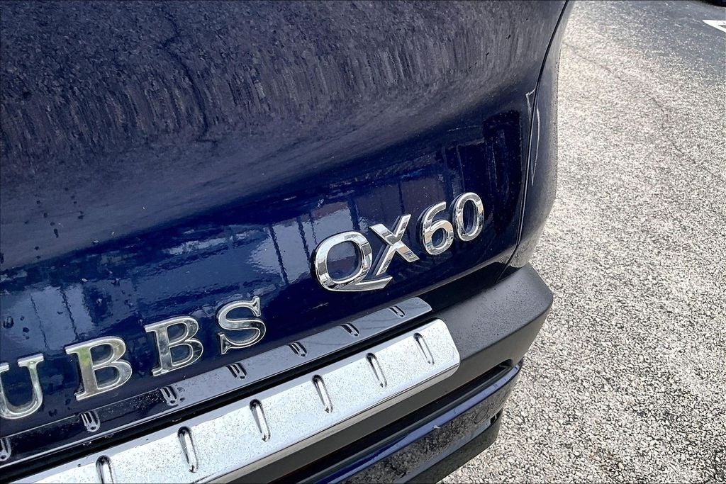 2023 INFINITI QX60 LUXE