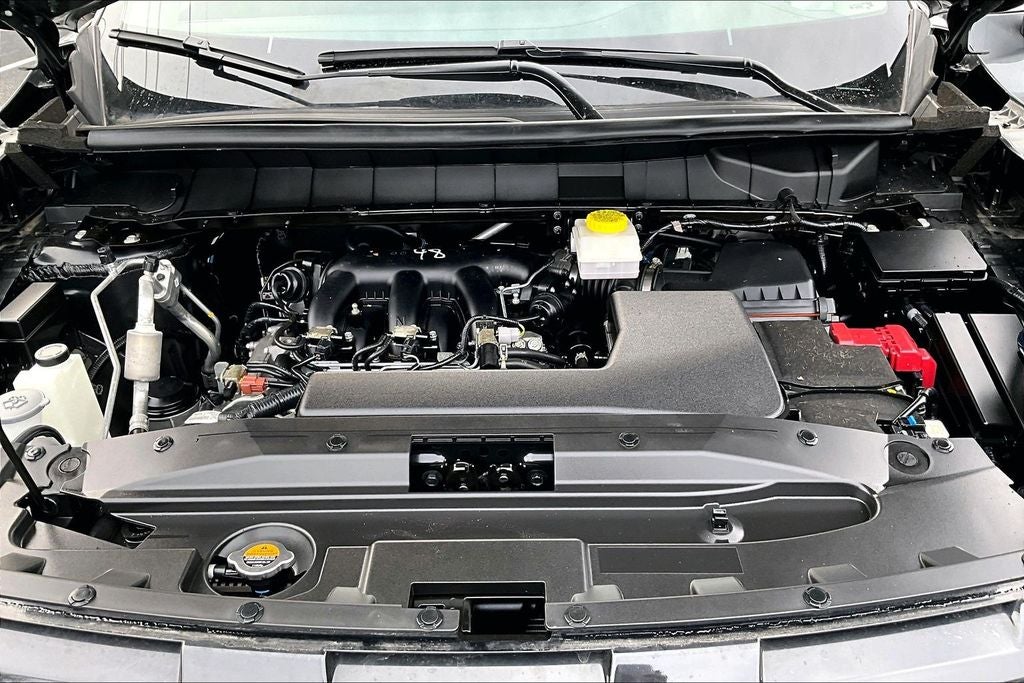 2024 Nissan Pathfinder S