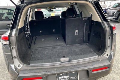 2024 Nissan Pathfinder S