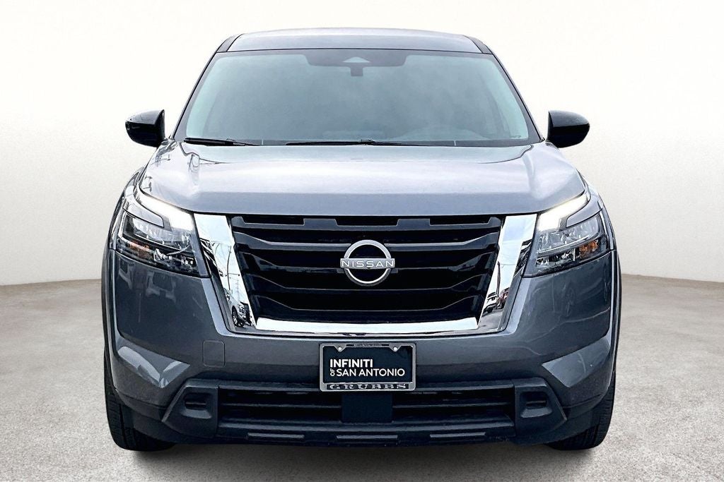 2024 Nissan Pathfinder S