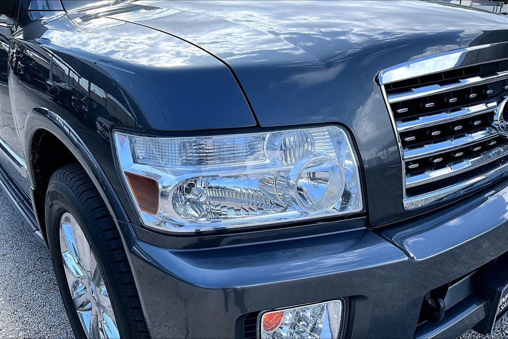 2010 INFINITI QX56 Base