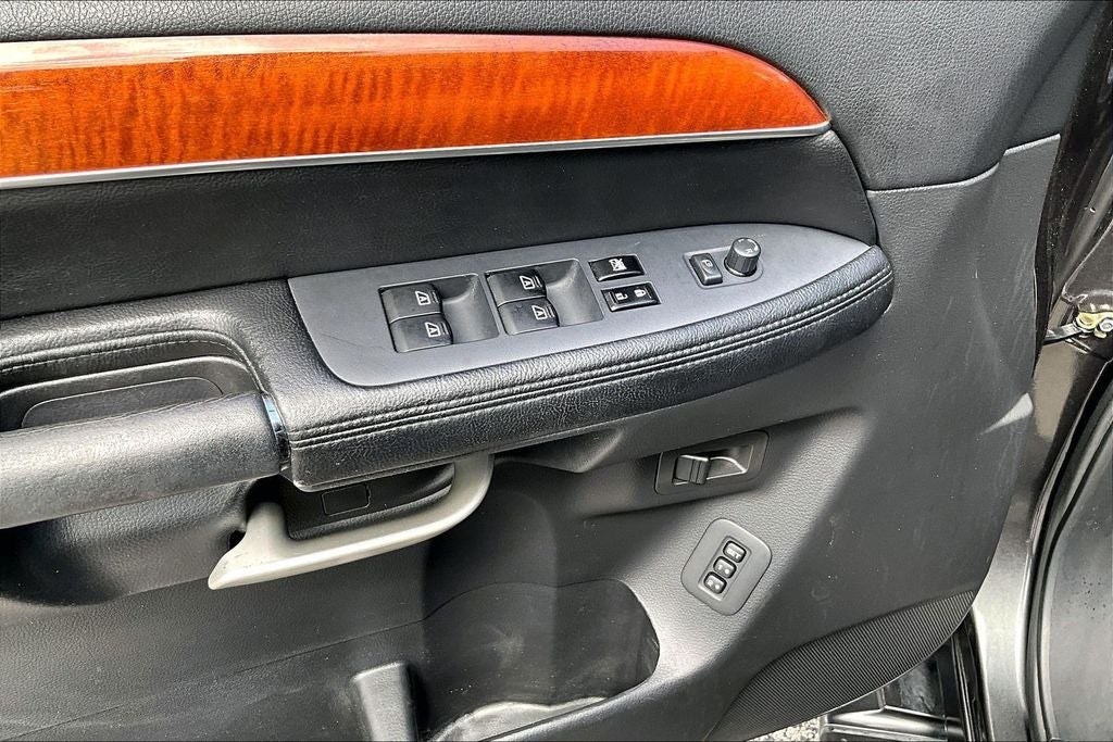 2010 INFINITI QX56 Base