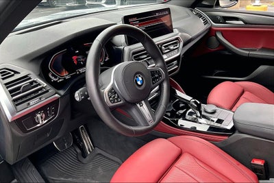 2025 BMW X4 xDrive30i