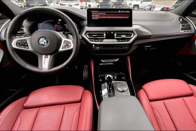 2025 BMW X4 xDrive30i