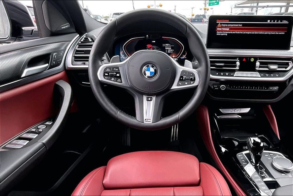 2025 BMW X4 xDrive30i