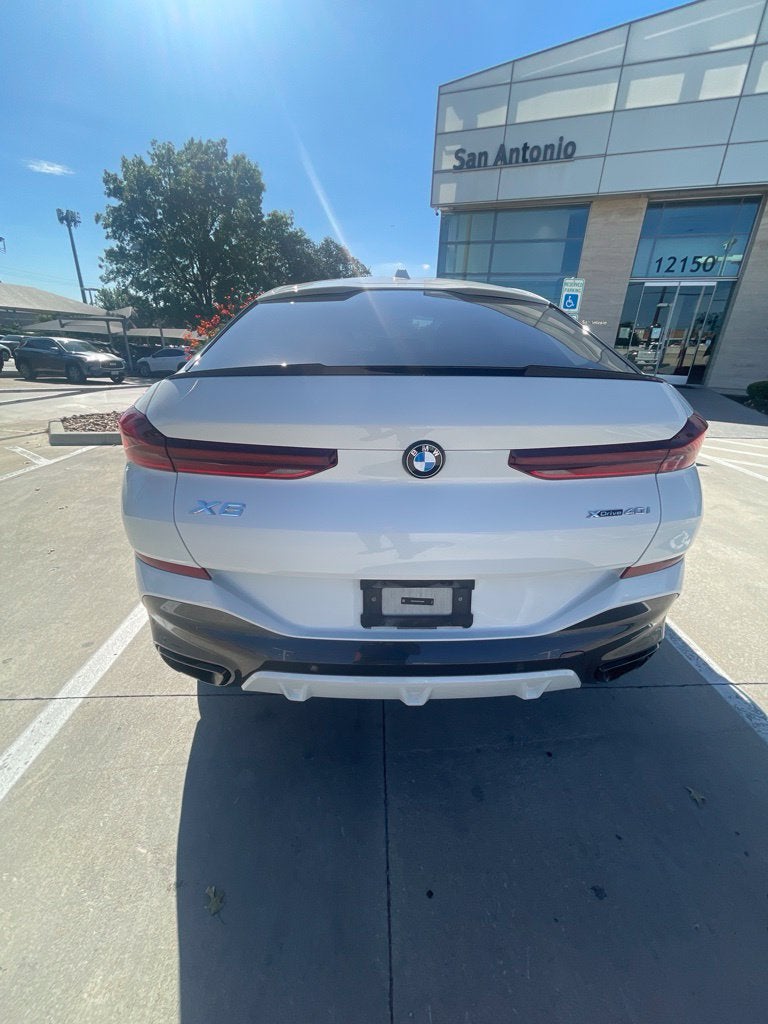 2024 BMW X6 xDrive40i