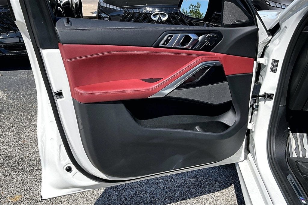 2024 BMW X6 xDrive40i