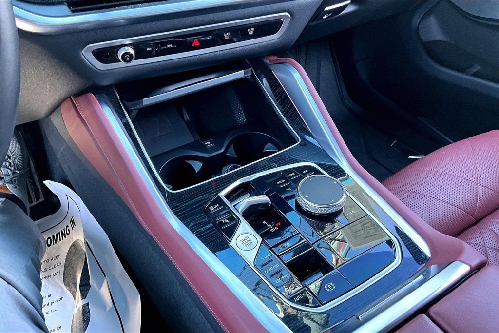 2024 BMW X6 xDrive40i