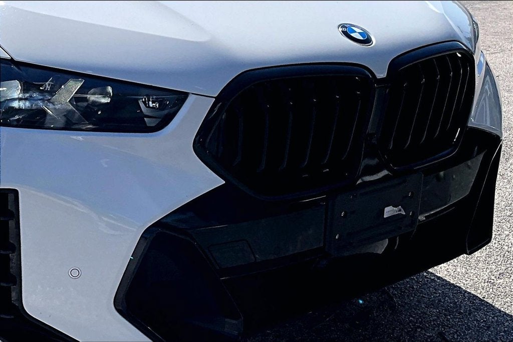 2024 BMW X6 xDrive40i