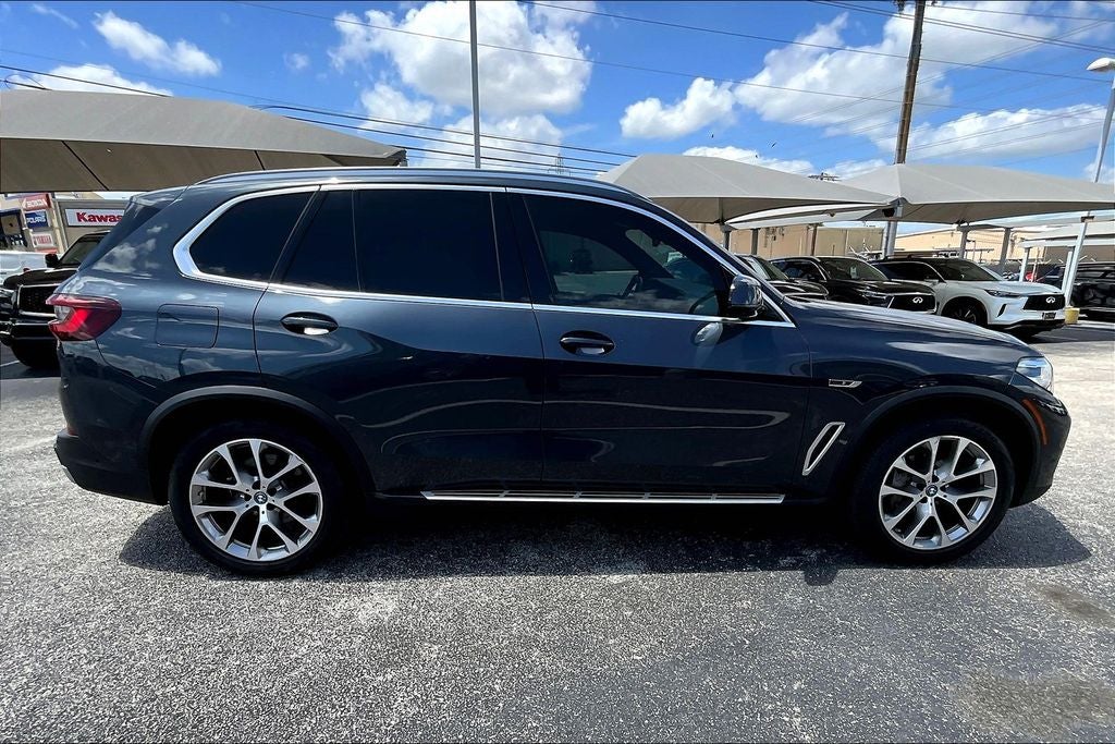 2022 BMW X5 xDrive45e