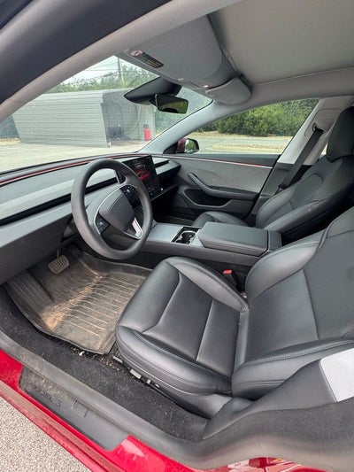 2025 Tesla Model 3 Long Range