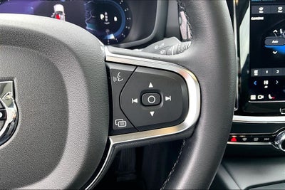 2024 Volvo S60 B5 Core Dark Theme