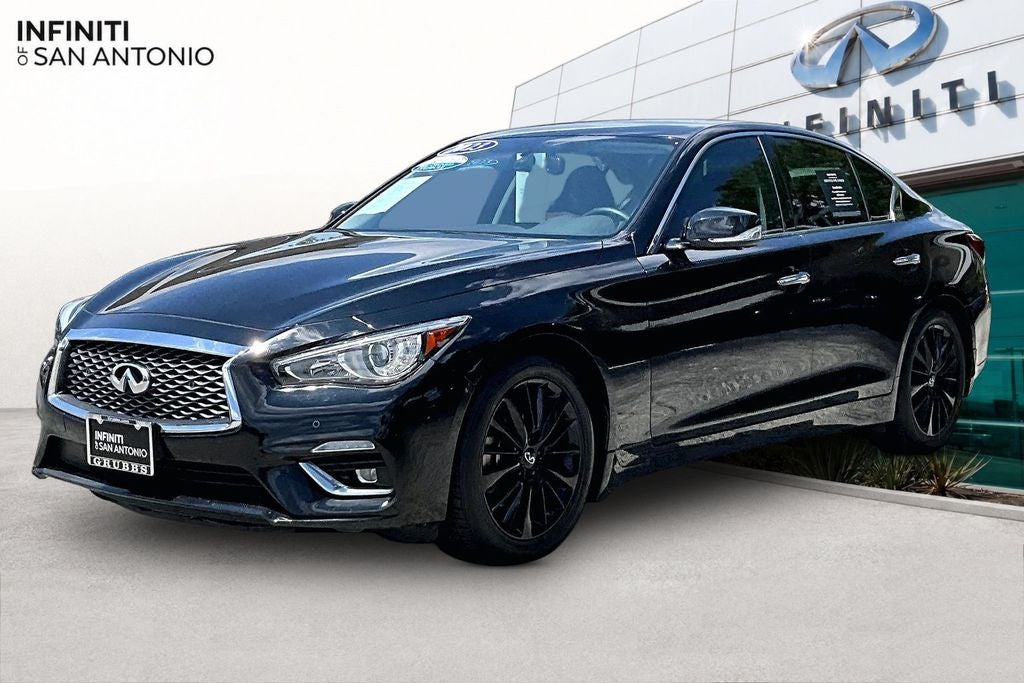 2023 INFINITI Q50 LUXE