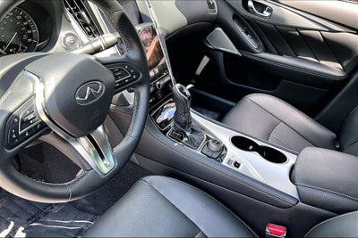 2023 INFINITI Q50 LUXE