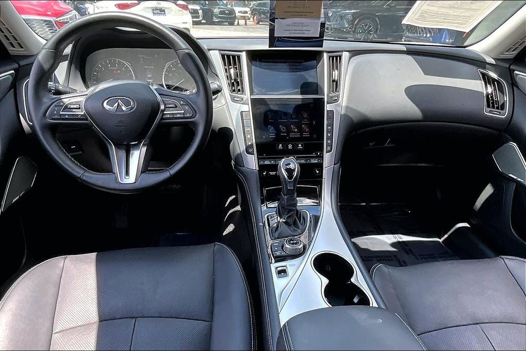 2023 INFINITI Q50 LUXE