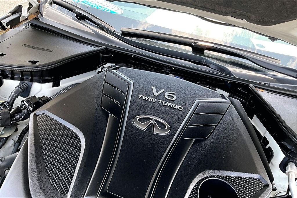 2023 INFINITI Q50 LUXE