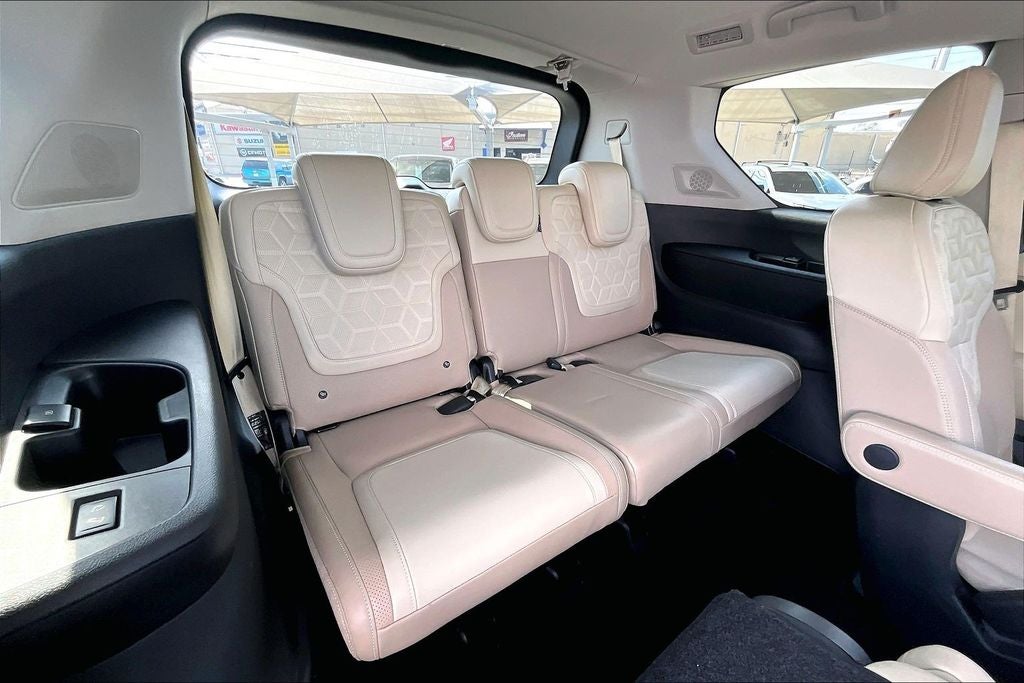 2025 Nissan Armada Platinum