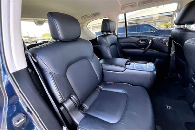 2024 INFINITI QX80 LUXE