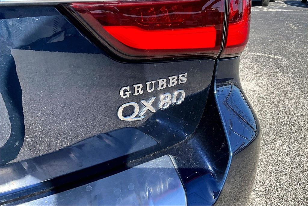 2024 INFINITI QX80 LUXE