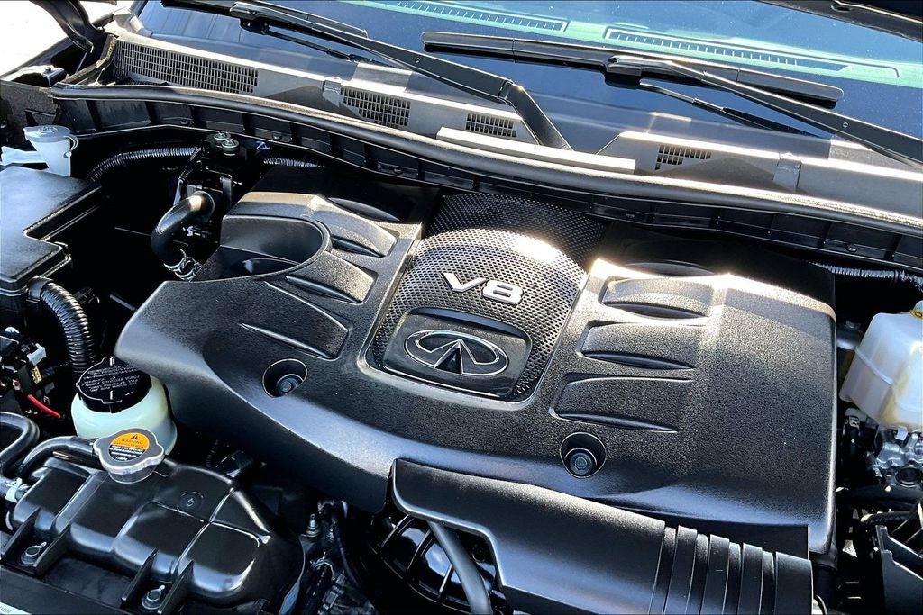 2024 INFINITI QX80 LUXE