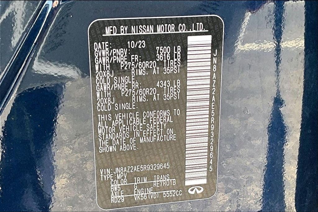 2024 INFINITI QX80 LUXE