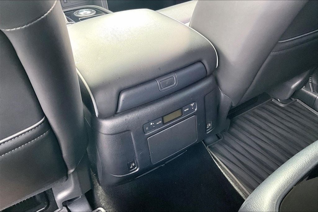2023 INFINITI QX80 Premium Select