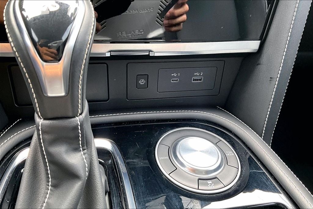 2023 INFINITI QX80 Premium Select