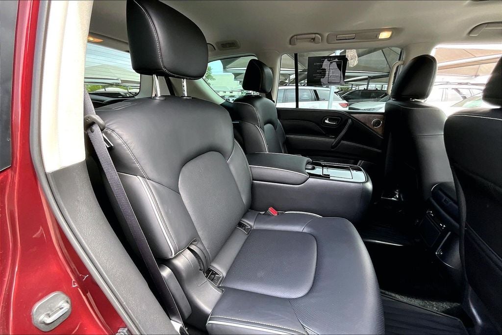 2023 INFINITI QX80 Premium Select
