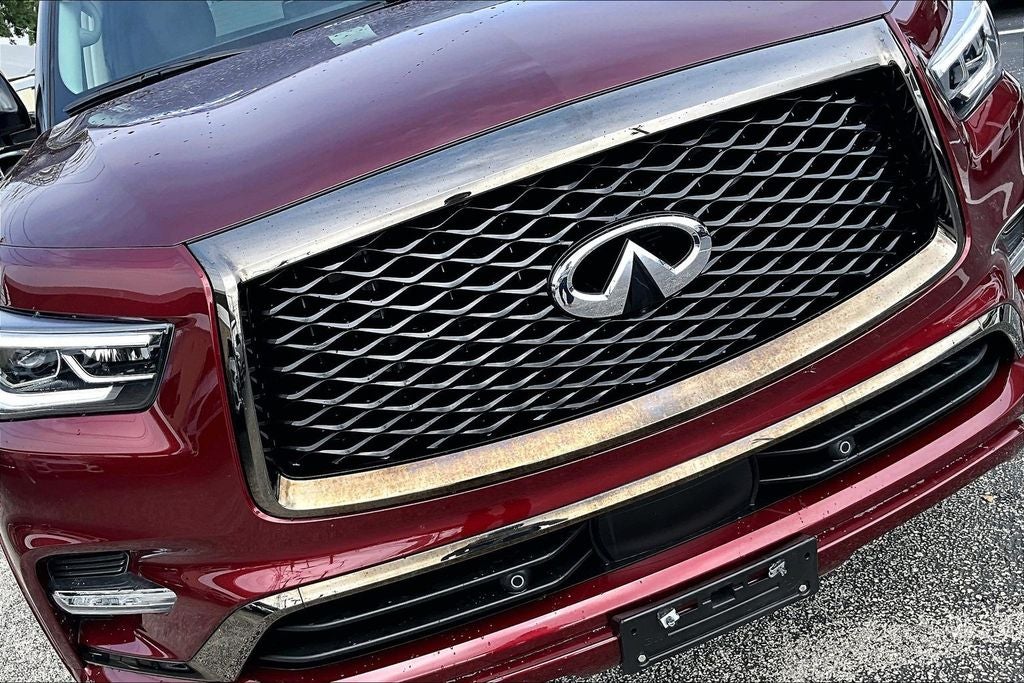 2023 INFINITI QX80 Premium Select