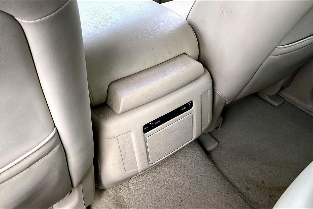 2016 INFINITI QX80 Base
