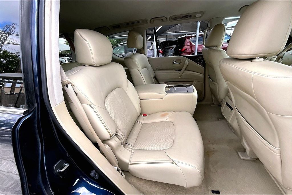2016 INFINITI QX80 Base