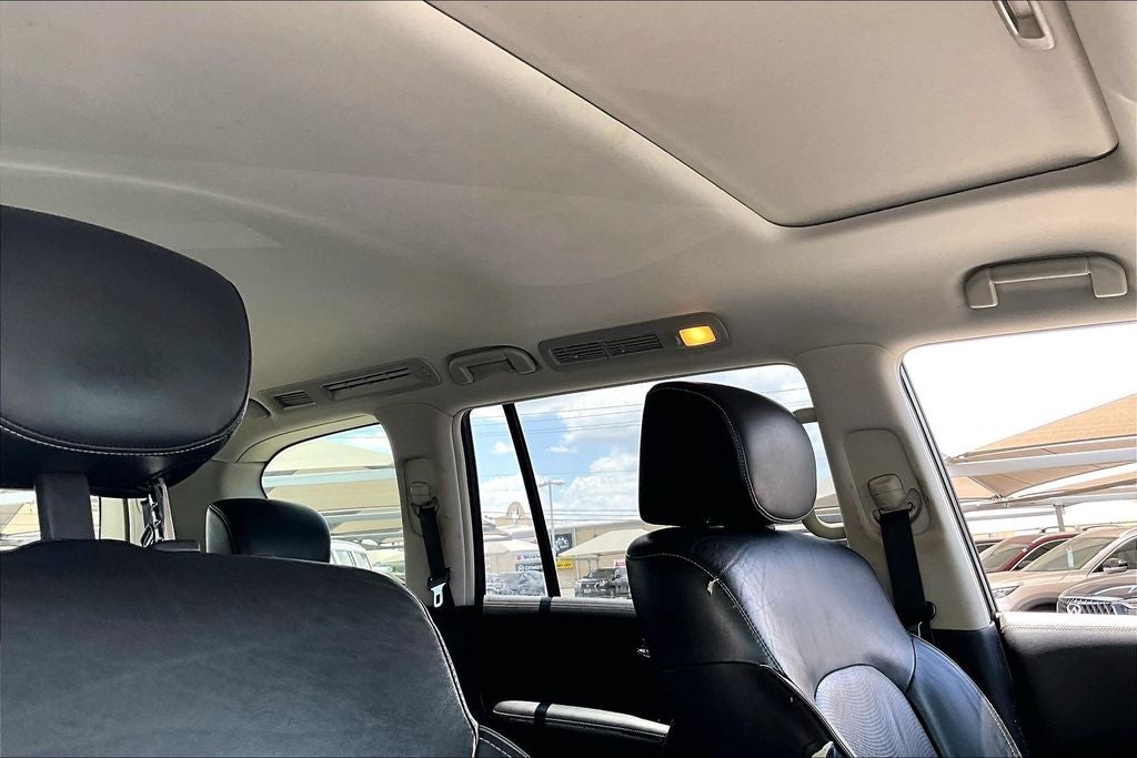 2015 INFINITI QX80 Base