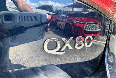 2017 INFINITI QX80 Base