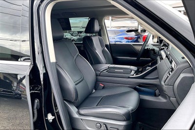 2025 INFINITI QX80 PURE